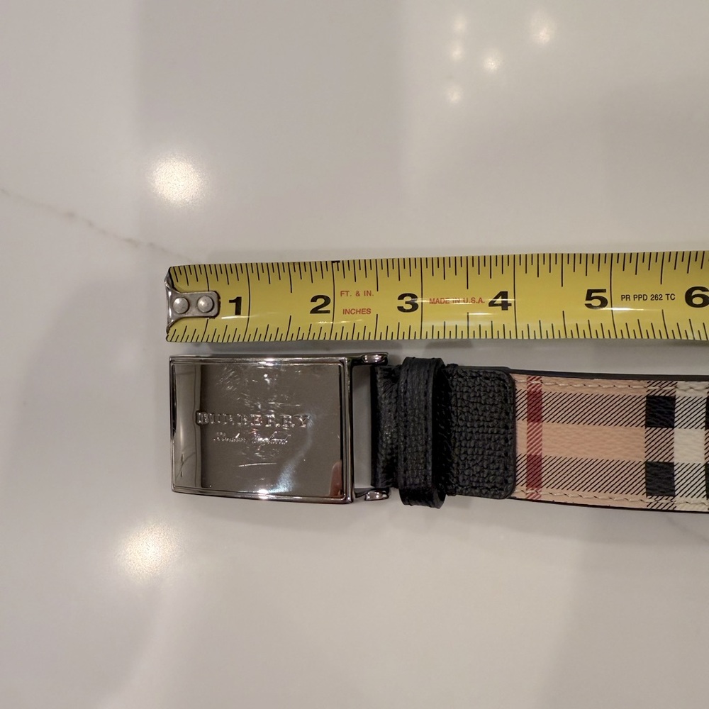 Burberry Nova Check belt like new. Few minor scuffs on buckle. - Picture 5 of 6